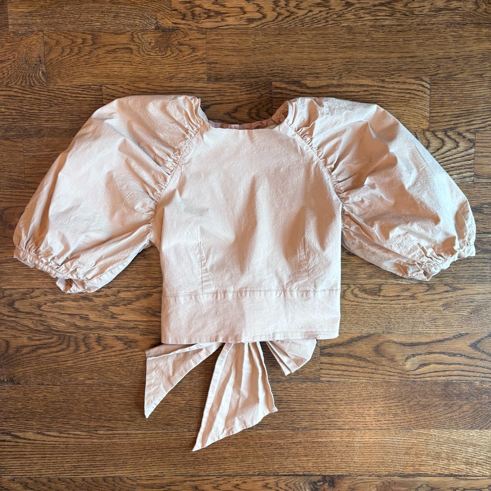DO+BE Puff Sleeve Cropped Open Back Blouse | Tan | Women’s Small